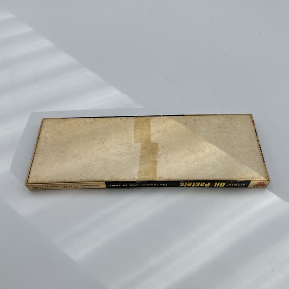 VINTAGE F.‎ WEBER CO ARTISTS' 25 COLOR OIL PASTELS #502343 MADE IN Taiwan - Picture 6 of 9